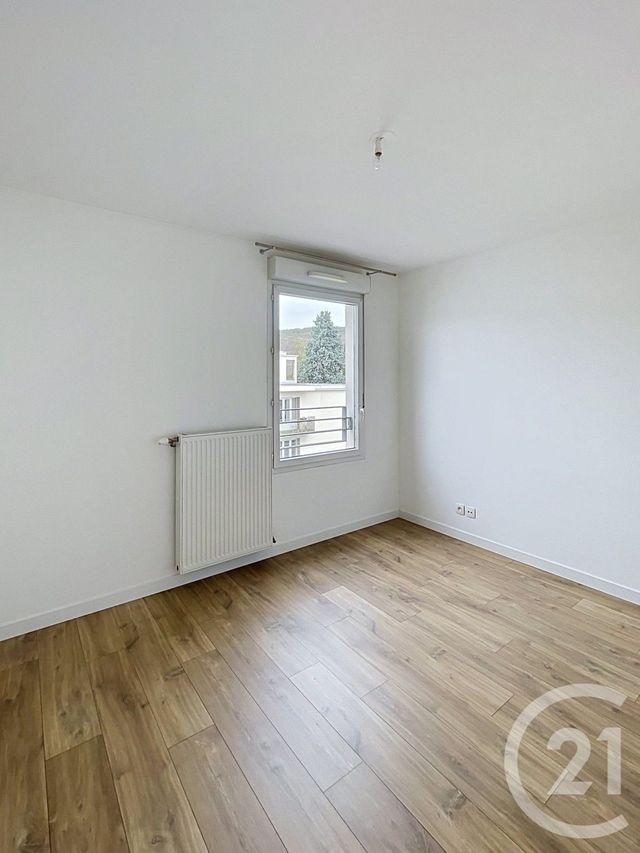 Appartement F2 bis à vendre - 2 pièces - 56.33 m2 - CLERMONT FERRAND - 63 - AUVERGNE - Century 21 Stéphane Roume Immobilier
