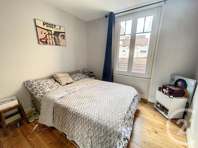 Appartement F4 à louer - 4 pièces - 84.24 m2 - CLERMONT FERRAND - 63 - AUVERGNE - Century 21 Stéphane Roume Immobilier