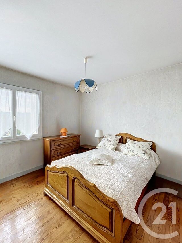 Appartement F4 à vendre - 4 pièces - 68.61 m2 - CLERMONT FERRAND - 63 - AUVERGNE - Century 21 Stéphane Roume Immobilier