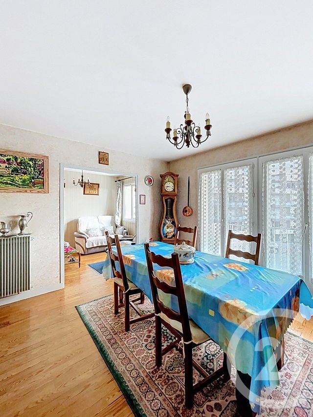 Appartement F4 à vendre - 4 pièces - 68.61 m2 - CLERMONT FERRAND - 63 - AUVERGNE - Century 21 Stéphane Roume Immobilier