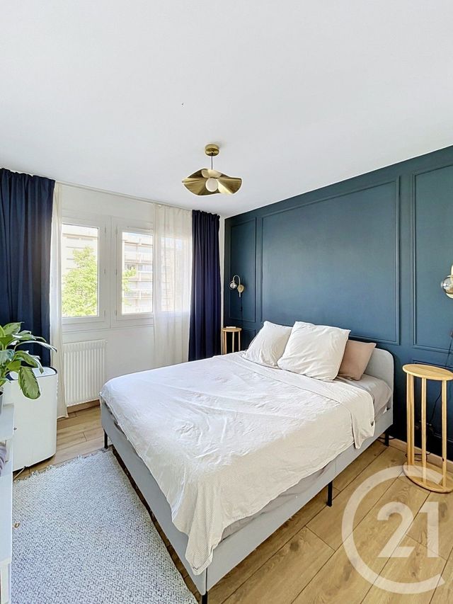 Appartement F3 à vendre - 3 pièces - 62.71 m2 - CLERMONT FERRAND - 63 - AUVERGNE - Century 21 Stéphane Roume Immobilier