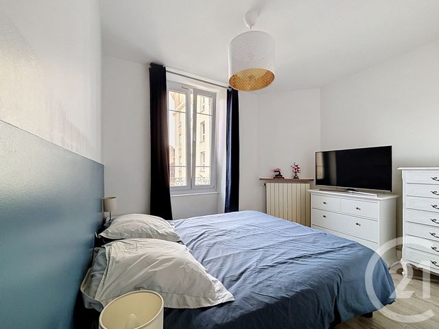 Appartement F4 à vendre - 4 pièces - 75.58 m2 - CLERMONT FERRAND - 63 - AUVERGNE - Century 21 Stéphane Roume Immobilier