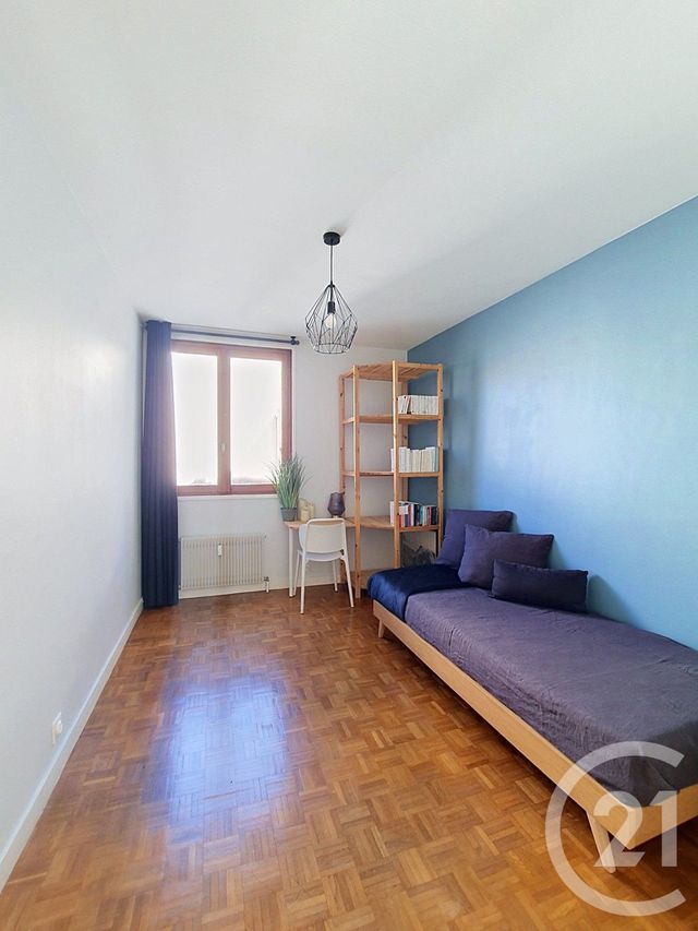 Appartement F5 à vendre - 5 pièces - 98.97 m2 - CLERMONT FERRAND - 63 - AUVERGNE - Century 21 Stéphane Roume Immobilier