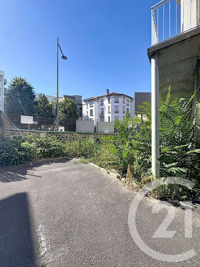 parking à louer - 4.0 m2 - CLERMONT FERRAND - 63 - AUVERGNE - Century 21 Stéphane Roume Immobilier