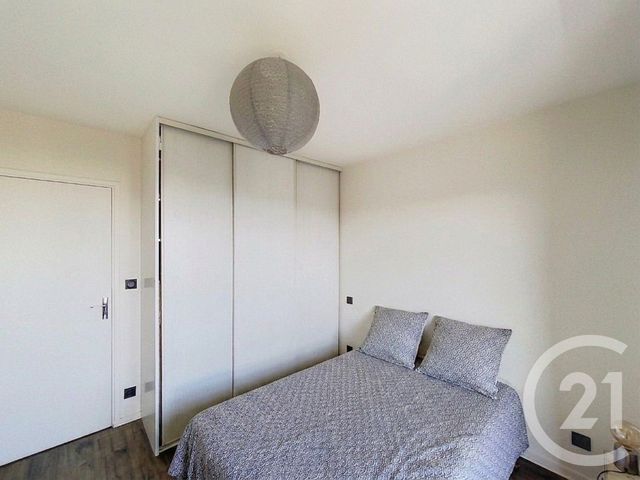 Appartement F2 à louer - 3 pièces - 49.53 m2 - CLERMONT FERRAND - 63 - AUVERGNE - Century 21 Stéphane Roume Immobilier