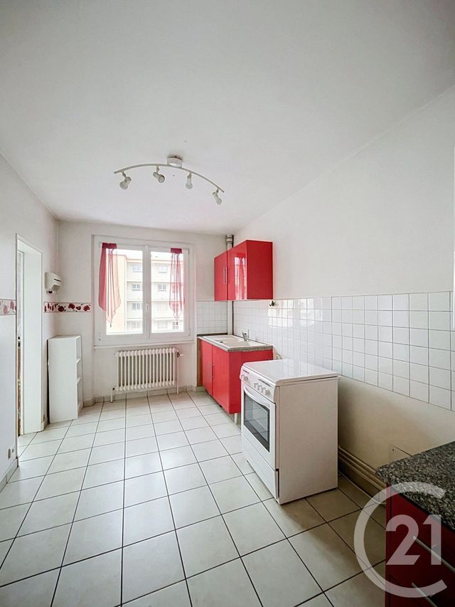 Appartement F3 à vendre - 3 pièces - 64.43 m2 - CLERMONT FERRAND - 63 - AUVERGNE - Century 21 Stéphane Roume Immobilier