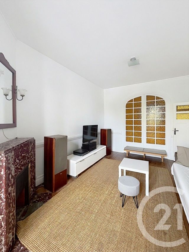 maison à louer - 6 pièces - 165.72 m2 - CLERMONT FERRAND - 63 - AUVERGNE - Century 21 Stéphane Roume Immobilier