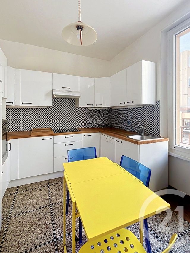 maison à louer - 6 pièces - 165.72 m2 - CLERMONT FERRAND - 63 - AUVERGNE - Century 21 Stéphane Roume Immobilier