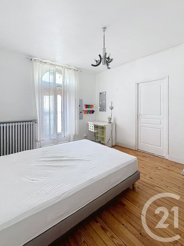 maison à louer - 6 pièces - 165.72 m2 - CLERMONT FERRAND - 63 - AUVERGNE - Century 21 Stéphane Roume Immobilier