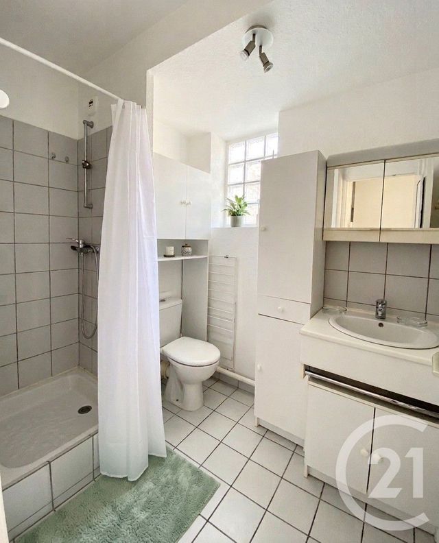 Appartement F1 à louer - 1 pièce - 22.04 m2 - CLERMONT FERRAND - 63 - AUVERGNE - Century 21 Stéphane Roume Immobilier