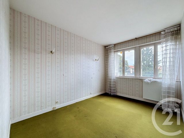 Appartement F2 à vendre - 2 pièces - 47.84 m2 - CHAMALIERES - 63 - AUVERGNE - Century 21 Stéphane Roume Immobilier