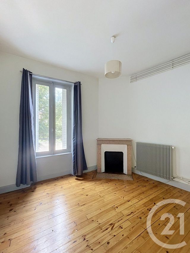 Appartement F2 à vendre - 2 pièces - 40.92 m2 - CLERMONT FERRAND - 63 - AUVERGNE - Century 21 Stéphane Roume Immobilier