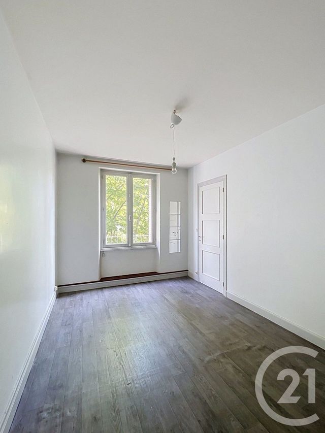 Appartement F4 à vendre - 4 pièces - 77.64 m2 - CLERMONT FERRAND - 63 - AUVERGNE - Century 21 Stéphane Roume Immobilier