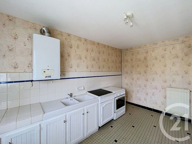 Appartement F3 à louer - 3 pièces - 79.08 m2 - BEAUMONT - 63 - AUVERGNE - Century 21 Stéphane Roume Immobilier