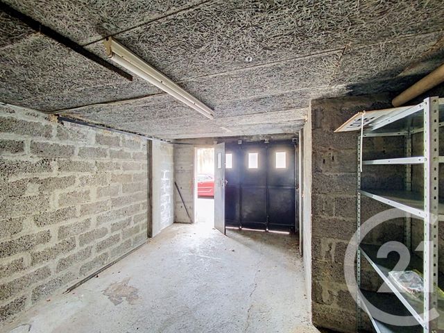 Appartement F3 à louer - 3 pièces - 79.08 m2 - BEAUMONT - 63 - AUVERGNE - Century 21 Stéphane Roume Immobilier
