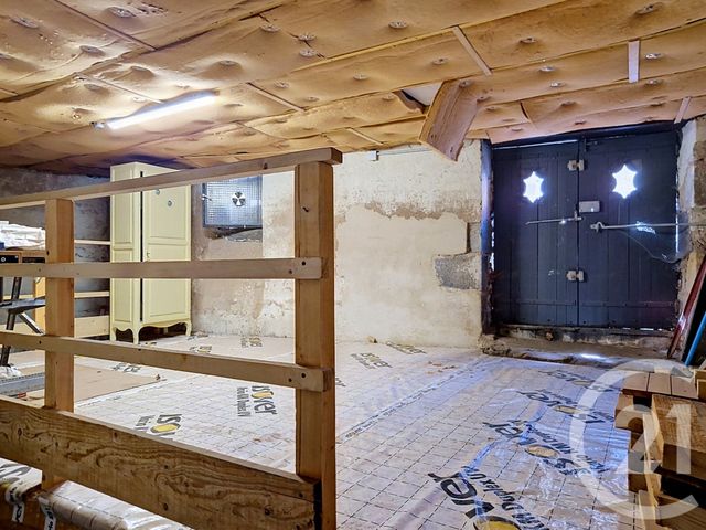 maison à vendre - 8 pièces - 130.12 m2 - ROYAT - 63 - AUVERGNE - Century 21 Stéphane Roume Immobilier