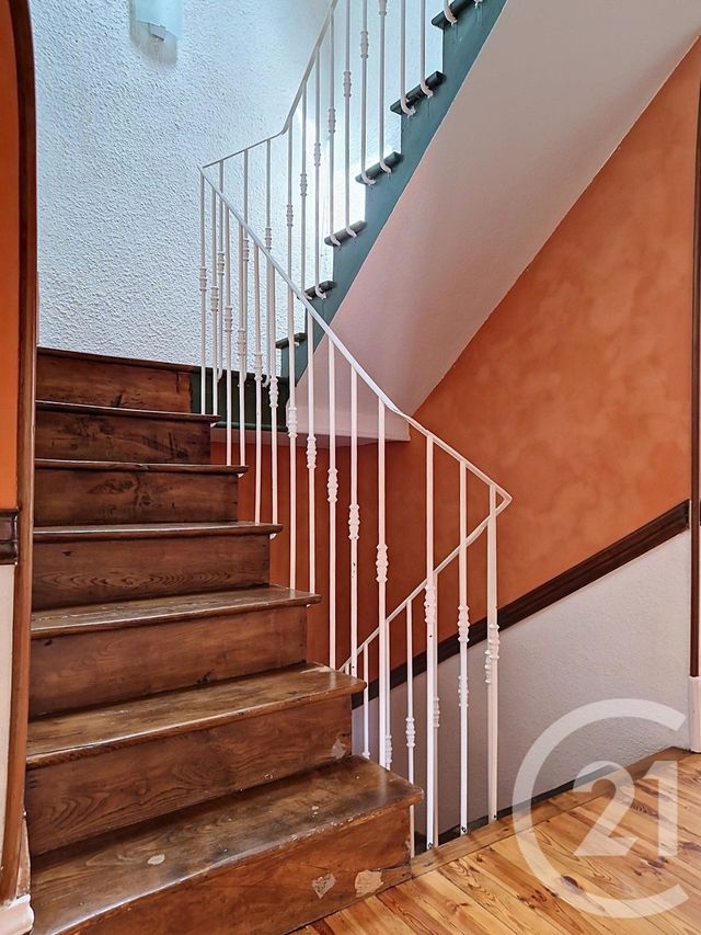 maison à vendre - 8 pièces - 130.12 m2 - ROYAT - 63 - AUVERGNE - Century 21 Stéphane Roume Immobilier
