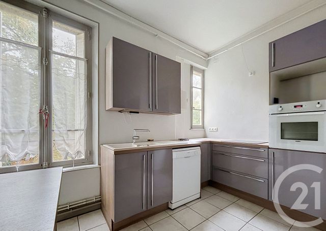 Appartement F4 à vendre - 4 pièces - 100.35 m2 - CHAMALIERES - 63 - AUVERGNE - Century 21 Stéphane Roume Immobilier