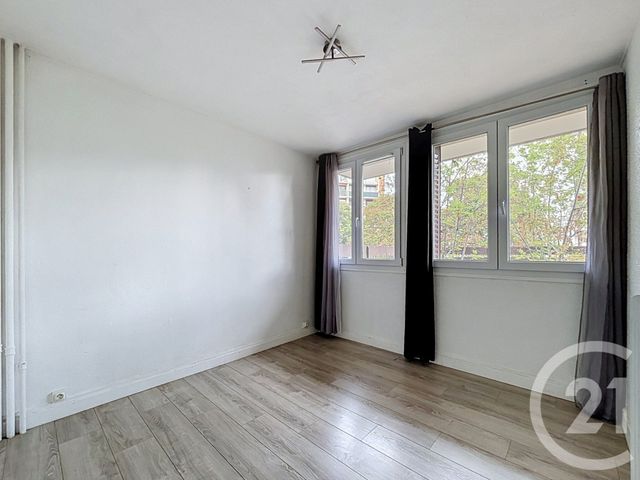 Appartement F3 à vendre - 3 pièces - 57.71 m2 - CLERMONT FERRAND - 63 - AUVERGNE - Century 21 Stéphane Roume Immobilier