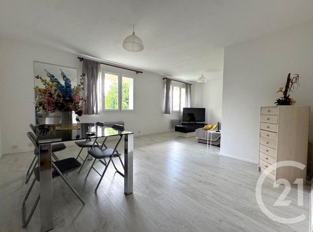 Appartement F3 Bis à louer CLERMONT FERRAND