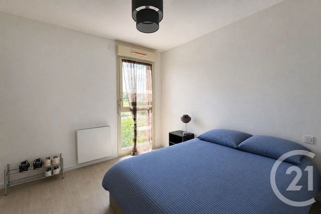 Appartement F2 à vendre - 2 pièces - 40.45 m2 - AULNAT - 63 - AUVERGNE - Century 21 Stéphane Roume Immobilier