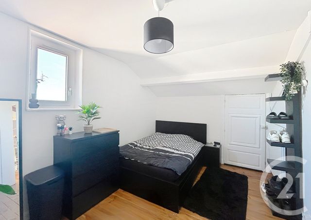Appartement F3 à louer - 3 pièces - 40.47 m2 - CLERMONT FERRAND - 63 - AUVERGNE - Century 21 Stéphane Roume Immobilier