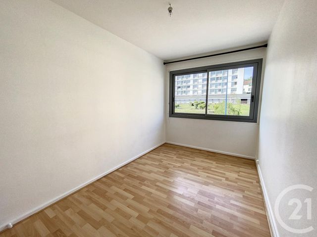 Appartement F3 bis à louer - 3 pièces - 66.75 m2 - CLERMONT FERRAND - 63 - AUVERGNE - Century 21 Stéphane Roume Immobilier