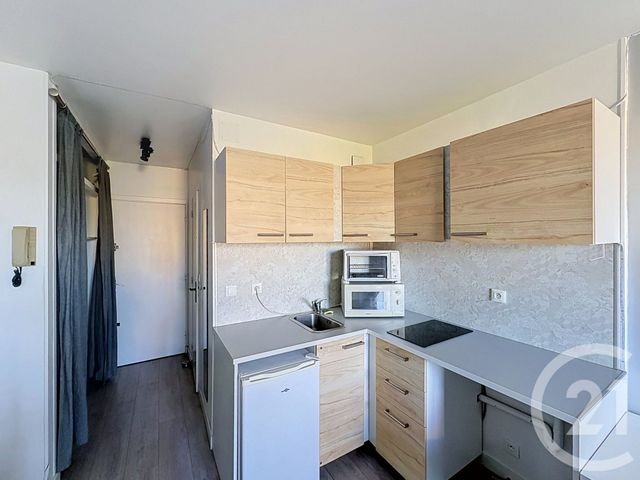 Appartement Studio à louer - 1 pièce - 20.25 m2 - BEAUMONT - 63 - AUVERGNE - Century 21 Stéphane Roume Immobilier