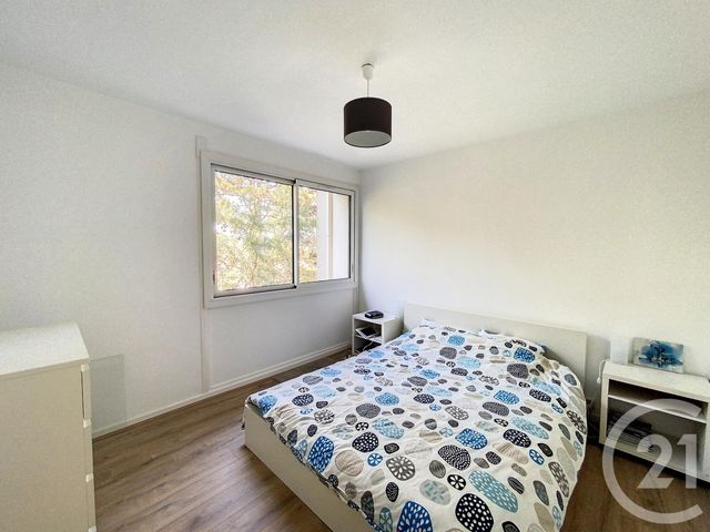 Appartement F4 à louer - 4 pièces - 84.2 m2 - CHAMALIERES - 63 - AUVERGNE - Century 21 Stéphane Roume Immobilier
