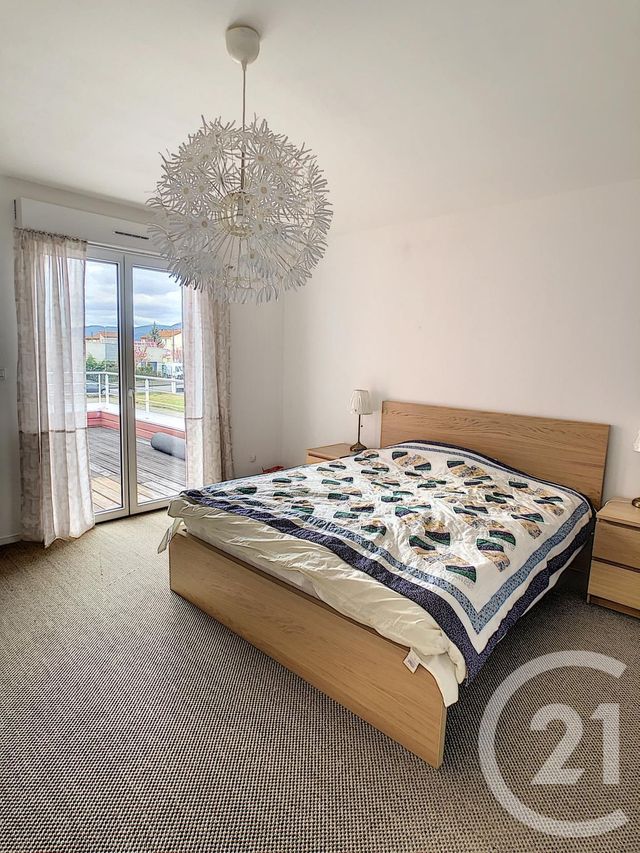 maison à louer - 8 pièces - 165.37 m2 - CLERMONT FERRAND - 63 - AUVERGNE - Century 21 Stéphane Roume Immobilier