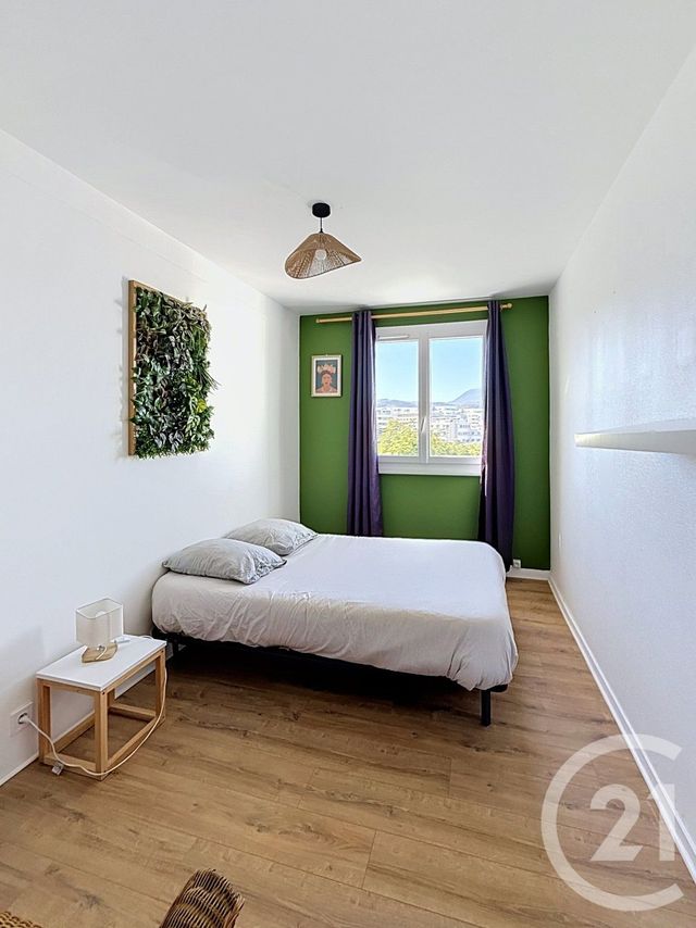 Appartement F4 à vendre - 4 pièces - 67.0 m2 - CLERMONT FERRAND - 63 - AUVERGNE - Century 21 Stéphane Roume Immobilier