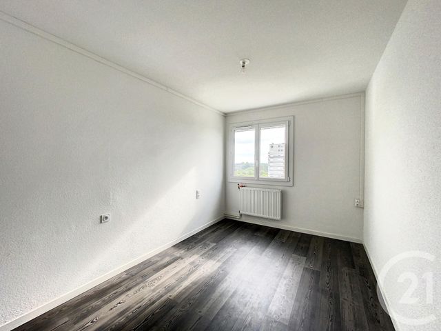 Appartement F3 bis à louer - 4 pièces - 81.35 m2 - CLERMONT FERRAND - 63 - AUVERGNE - Century 21 Stéphane Roume Immobilier