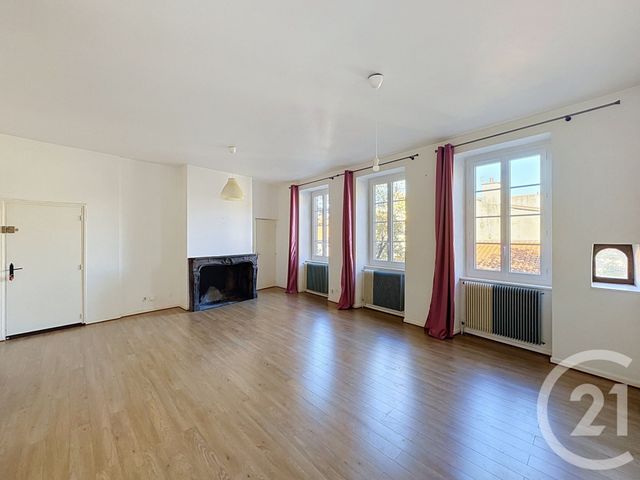 Appartement F3 à louer - 3 pièces - 102.18 m2 - CLERMONT FERRAND - 63 - AUVERGNE - Century 21 Stéphane Roume Immobilier