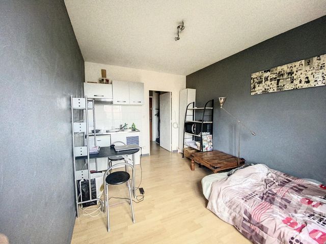 Appartement F1 à louer - 1 pièce - 18.26 m2 - BEAUMONT - 63 - AUVERGNE - Century 21 Stéphane Roume Immobilier