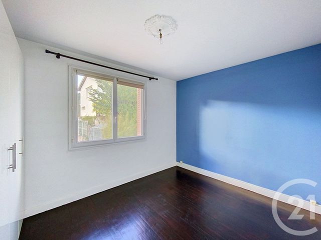 Appartement F3 à louer - 3 pièces - 69.27 m2 - CLERMONT FERRAND - 63 - AUVERGNE - Century 21 Stéphane Roume Immobilier