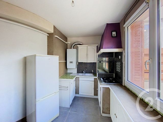 Appartement F3 à louer - 3 pièces - 69.27 m2 - CLERMONT FERRAND - 63 - AUVERGNE - Century 21 Stéphane Roume Immobilier