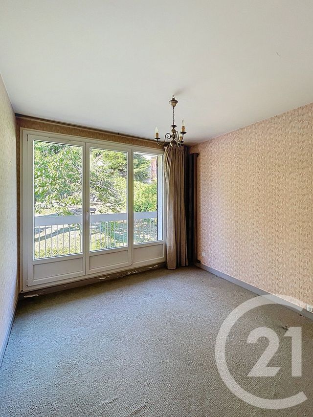 Appartement F5 à vendre - 5 pièces - 113.83 m2 - BEAUMONT - 63 - AUVERGNE - Century 21 Stéphane Roume Immobilier